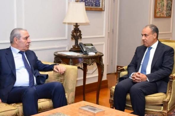 مصر
تبلغ
السلطة
الفلسطينية
موافقة
إسرائيل
على
فتح
معبر
رفح
بالاتجاهين