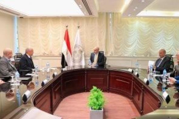 وزير
التعليم:
إضافة
مادة
البرمجة
والذكاء
الاصطناعى
لطلاب
التعليم
الفنى