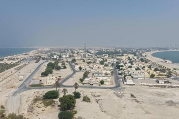 «طرق
الشارقة»
تنجز
مشاريع
تطويرية
بطول
10
كم
في
الحمرية