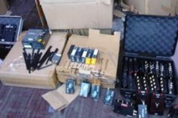 السجن
5
سنوات
عقوبة
استيراد
أجهزة
البث
دون
ترخيص