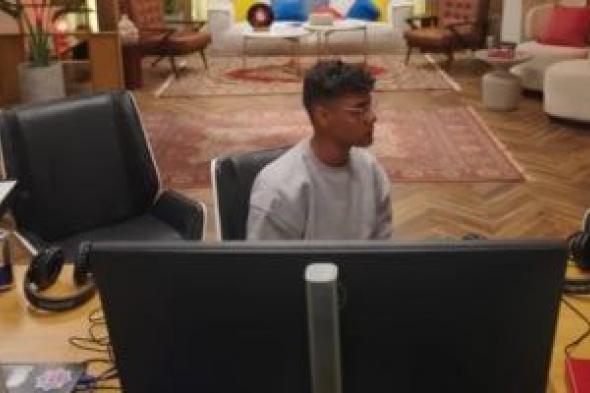 بيج
سام
ورالى
وأحمد
كامل
فى
الحلقة
التاسعة
من
مزيكا
صالونات..
صور