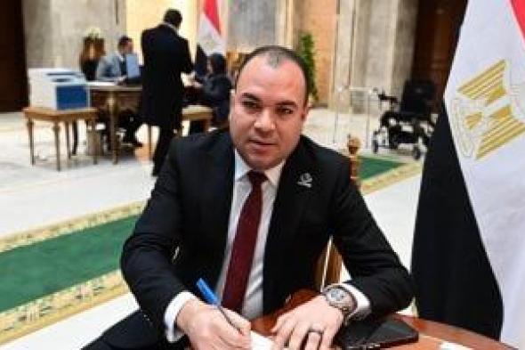 أحمد
عصام:
تمكين
الشباب
ومواجهة
الهجرة
غير
الشرعية
على
رأس
أولوياتى