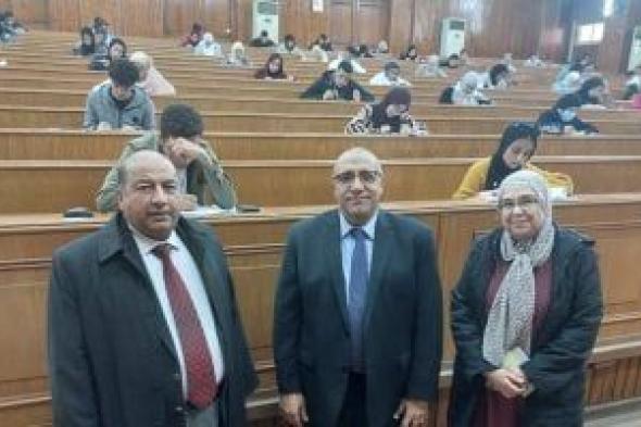 قيادات
جامعة
القاهرة
تواصل
المتابعة
الميدانية
لامتحانات
الدراسات
العليا
والبكالوريوس