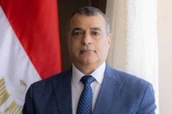 وزير
الدولة
للإنتاج
الحربى
يهنئ
البابا
تواضروس
الثانى
بعيد
الميلاد
المجيد