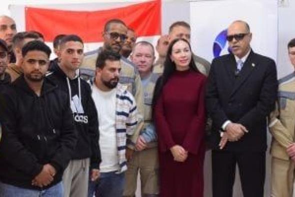 وزير
العمل:
مشروع
الضبعة
نموذج
لربط
التدريب
بالتشغيل
والاستثمار
في
العمالة