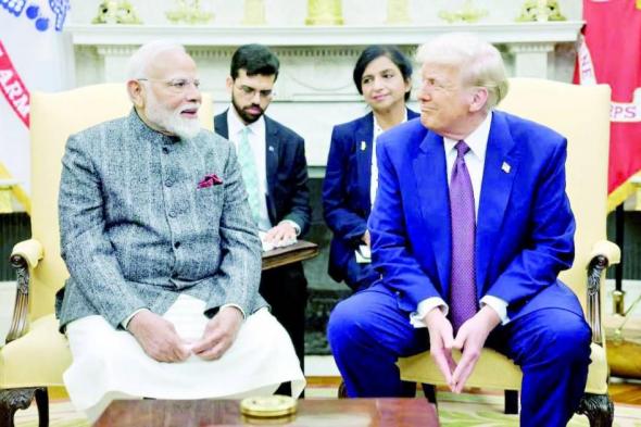 ترامب
يهدد
بزيادة
الرسوم
الجمركية
على
الهند
بسبب
مشتريات
النفط
الروسي