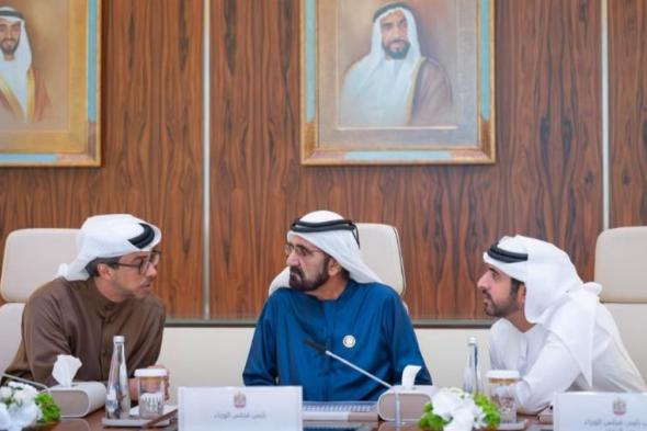 محمد
بن
راشد:
الإمارات
بقيادة
أخي
محمد
بن
زايد
تتصدر
العالم
في
280
مؤشراً
تنموياً