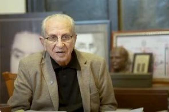 على
بدرخان
يكشف
شرط
الرقابة
لعرض
فيلم
الكرنك
وكواليس
أصعب
مشاهد
السندريلا