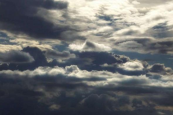 تنبيهات
    جوية
    تضرب
    12
    منطقة..
    رياح
    نشطة
    وأتربة
    وأمطار
    وتحذيرات
    من
    تدنٍ
    في
    الرؤية