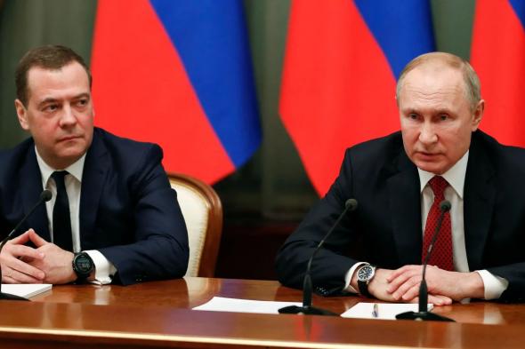 على غرار مادورو.. ميدفيديف يطرح سيناريو "اختطاف ميرتس"