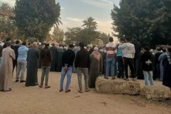 تشييع
جنازة
السيدة
المقتولة
على
يد
ابن
زوجها
فى
المنوفية