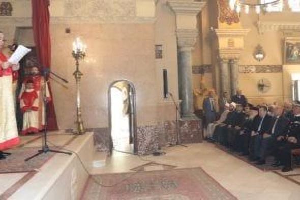 ​محافظ
القاهرة
يشهد
احتفالات
الأرمن
الأرثوذكس
بعيد
الميلاد
نائبًا
عن
رئيس
الوزراء