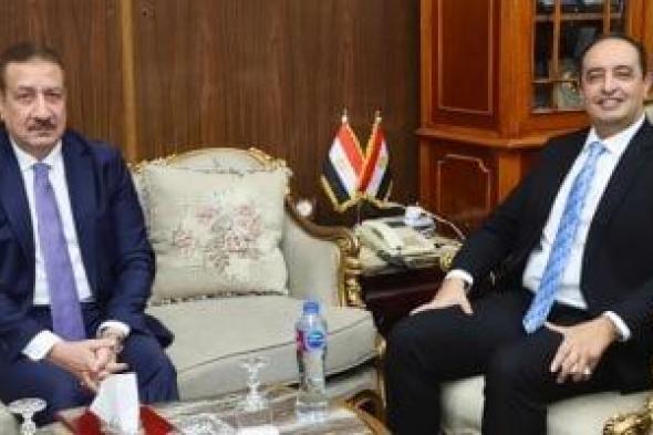 محافظ
المنوفية
يستقبل
مدير
صندوق
مكافحة
الإدمان
ويدشنان
مبادرة
لرفع
الوعى
بخطورة
المخدرات