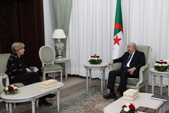 السفيرة
الأمريكية
بالجزائر
تنشر
رسالة
وداع
عقب
انتهاء
مهامها 