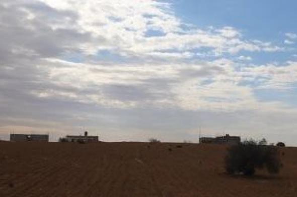 طقس
شتوي
في
شمال
سيناء‎
مع
نشاط
خفيف
للرياح