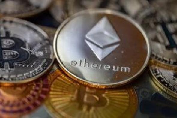 العملات
الرقمية
ترتفع
و"بيتكوين"
يستقر
فوق
93
ألف
دولار
مع
تحسن
شهية
المخاطرة