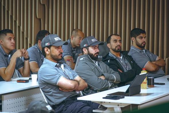 60 منتسباً من 42 دولة يشاركون بـ «الدبلوم التخصصي في الابتكار الشرطي»