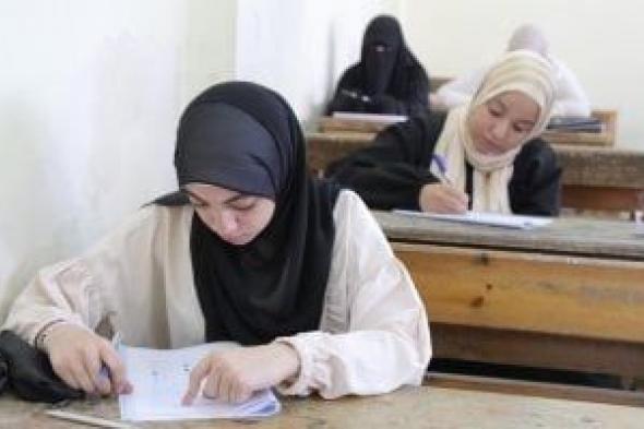 تنطلق
السبت..
جدول
امتحانات
نصف
العام
لطلاب
الصف
الأول
الإعدادى
فى
الجيزة