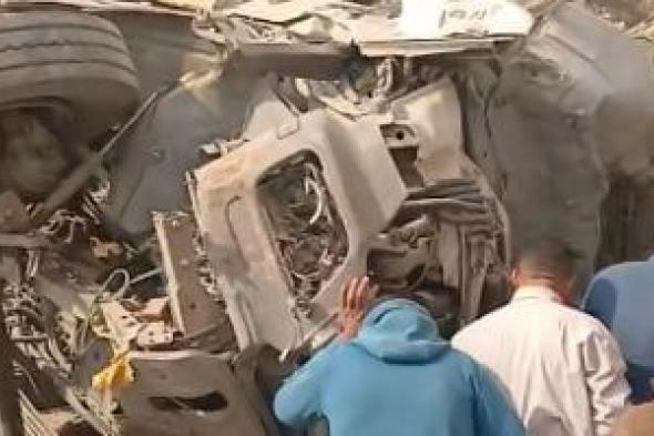 المباحث
تستمع
لأقوال
شهود
العيان
بحادث
تصادم
شق
التعبان