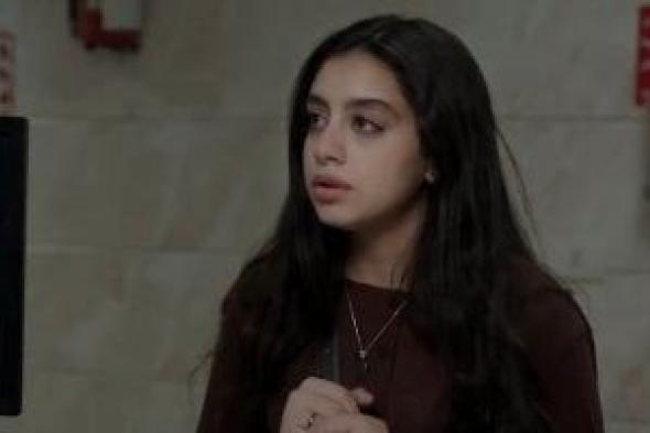 ياسمينا
العبد
تحاول
إثبات
التهم
على
چلا
هشام
فى
مسلسل
ميد
تيرم