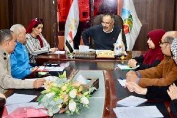 رئيس
مياه
القناة
يشدد
على
استغلال
الأصول
غير
المستغلة
وتقليل
تكلفة
التشغيل