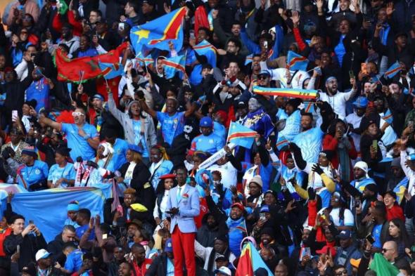 «المشجع
      التمثال»
      يخطف
      أضواء
      كأس
      إفريقيا..
      ويسقط
      بهدف
      جزائري