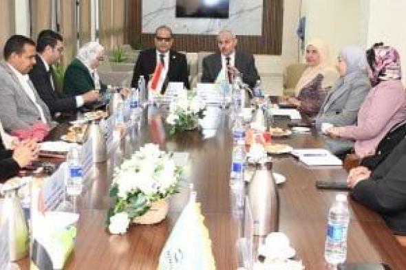 المجلس
الأكاديمي
لجامعة
الإسماعيلية
الأهلية
يناقش
ضوابط
العملية
التعليمية