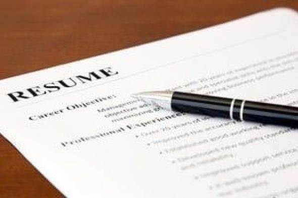 كيف
تصنع
سيرة
ذاتية
احترافية
CV
باستخدام
الذكاء
الاصطناعى
فى
10
دقائق؟