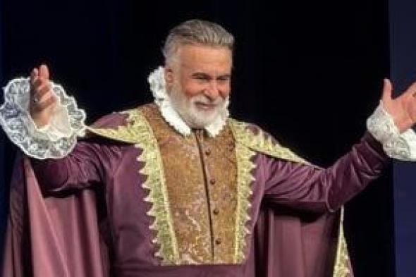 طارق
الدسوقى
عن
عرض
الملك
لير:
الفن
رسالة
وجسر
للمحبة
والتلاقى