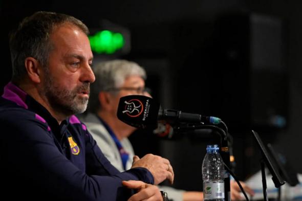 هانسي
    فليك:
    مواجهة
    أتلتيك
    بلباو
    صعبة
    ونسعى
    لتحقيق
    الفوز