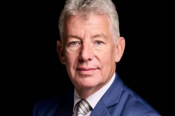 بول
      غريفيث
      يقود
      مبادرة
      عالمية
      للتحول
      إلى
      وقود
      الطيران
      المستدام