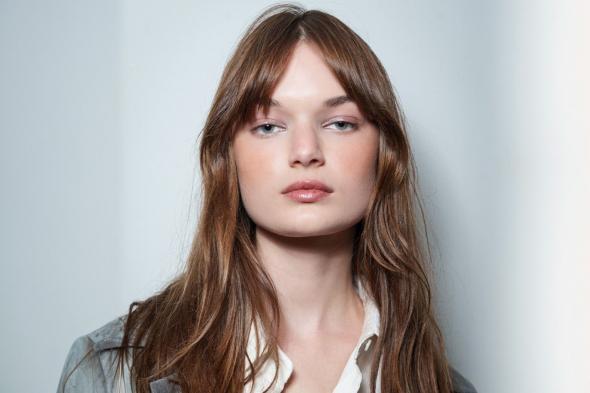 المكان
الصحيح
لأحمر
الخدود..
كيف
تطبّقينه
حسب
شكل
وجهك
وأين؟