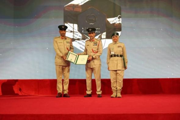 عبدالله
      المري
      يكرم
      الملازم
      ضحى
      أحمد
      لمسيرتها
      الاستثنائية