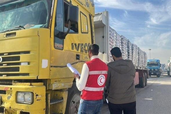 بترول
      وغاز
      و"إمدادات
      شتوية"..
      تمرير
      أطنان
      من
      "المساعدات
      المصرية
      إلى
      غزة"