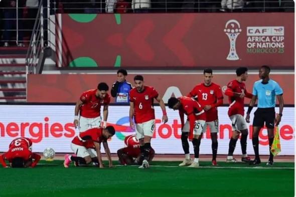 على
      رأسهم
      "صلاح"..
      3
      لاعبين
      من
      منتخب
      مصر
      ضمن
      التشكيل
      المثالي
      لـ"ثُمن
      نهائي"
      كأس
      الأمم
      الأفريقية