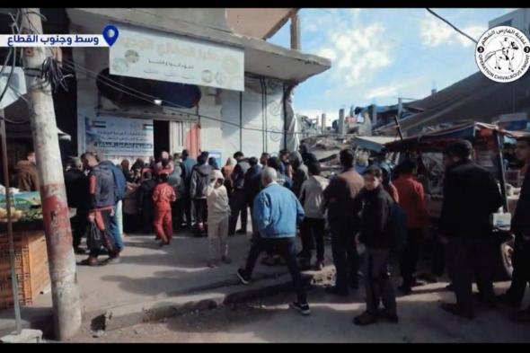 «الفارس
      الشهم
      3»
      توفر
      5
      آلاف
      ربطة
      خبز
      يومياً
      لسكان
      غزة