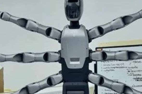 تحالف
بين
Google
DeepMind
وBoston
Dynamics
لتطوير
روبوتات
بشرية
ذكية