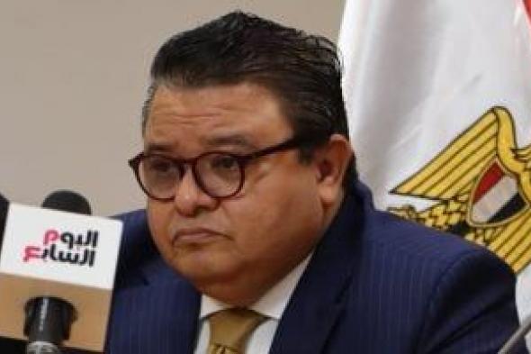 خالد
جلال:
مركز
الإبداع
الفنى
مشروع
دولة
لصناعة
الفنان
وليس
مجرد
مكان
للتدريب