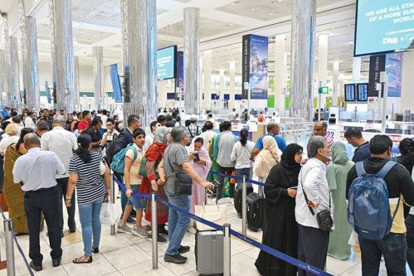 «دبي الدولي» يتعامل مع 8.8 ملايين مسافر خلال ديسمبر