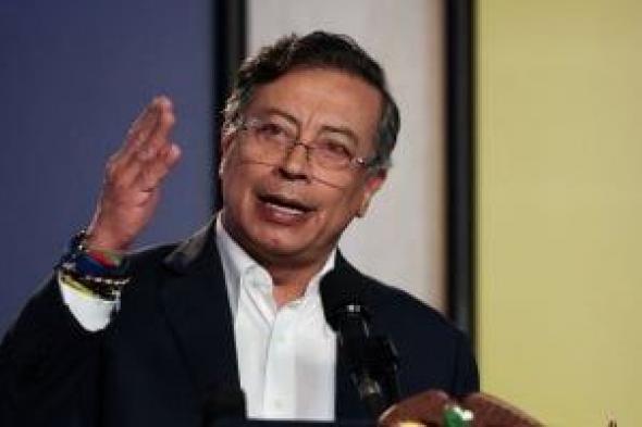 رئيس
كولومبيا:
دعوت
لمقاومة
شعبية
تحمى
المسار
السياسي
خشية
مصير
مادورو