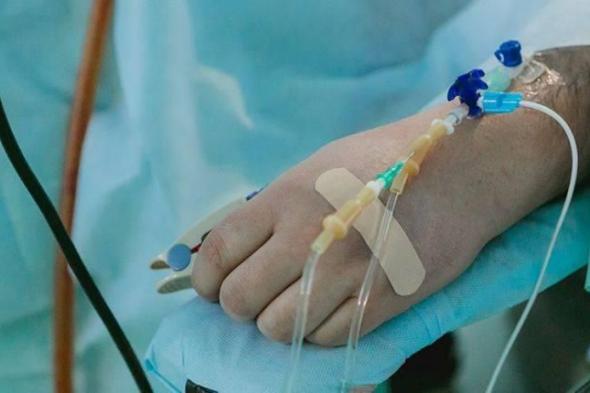 أمريكي
يعاني
تغير
اللغة
بعد
كل
جراحة