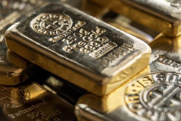 الذهب
      يتراجع
      والدولار
      يرتفع..
      والأسواق
      تترقب
      بيانات
      الوظائف