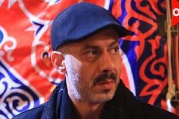 صور
جديدة
من
مسلسل
"أب
ولكن"
بطولة
محمد
فراج