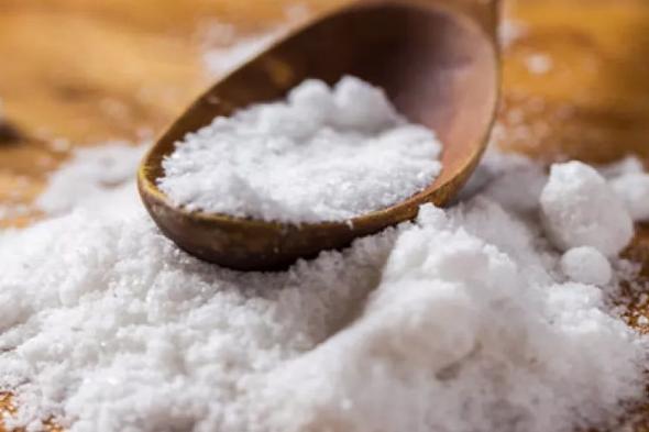 أخصائية:
    5
    علامات
    تشير
    إلى
    اختلال
    توازن
    الصوديوم
    بالجسم