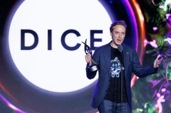 الكشف
      عن
      مرشحي
      DICE
      خمس
      ألعاب
      تتنافس
      على
      جائزة
      لعبة
      العام