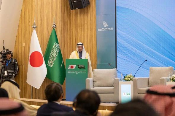 المنتدى
    الوزاري
    السعودي
    –
    الياباني
    للاستثمار
    يشهد
    توقيع
    12
    مذكرة
    تفاهم