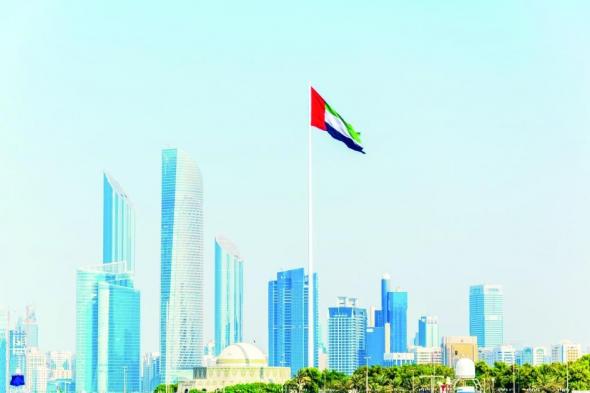 الإمارات
السادسة
عالمياً
بتأشيرات
الرحالة
الرقميين
2026