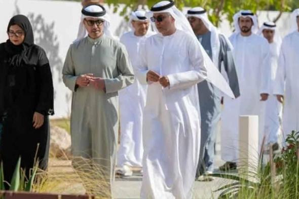 هزاع
      بن
      زايد:
      تصميم
      المساحات
      الخضراء
      يعزّز
      جودة
      الحياة
      المجتمعية