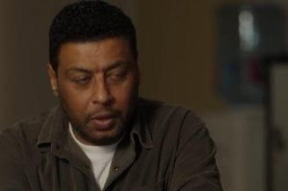 لعبة
وقلبت
بجد
الحلقة
3..
محمد
جمعة
يتفاجأ
بأحمد
زاهر
داخل
مصلحة
الضرائب