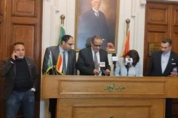 رئيس
لجنة
انتخابات
حزب
الوفد:
لا
توجد
طعون
وتتم
تحت
إشراف
قضائى
كامل